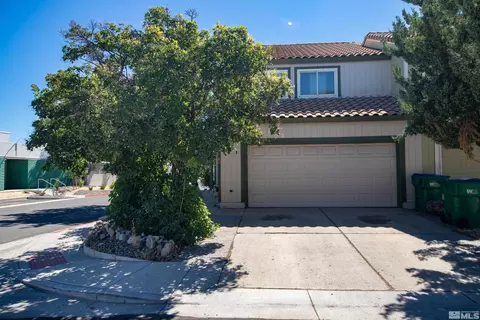 1861 Merchant St, Sparks, NV 89431