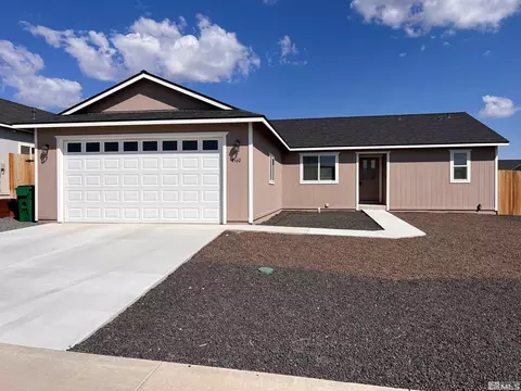 4560 Rutledge St, Fernley, NV 89408