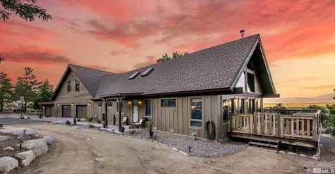 210 Autumn Hills Rd, Gardnerville, NV 89460