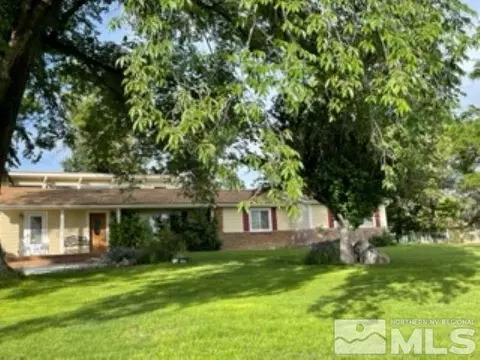 750 Sierra Manor Dr, Reno, NV 89511