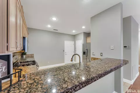 11031 Lamour Ln, Reno, NV 89521 photo 7