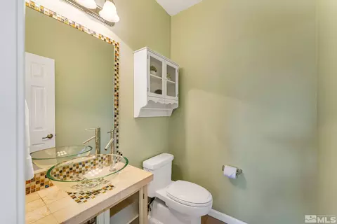 11031 Lamour Ln, Reno, NV 89521 photo 24