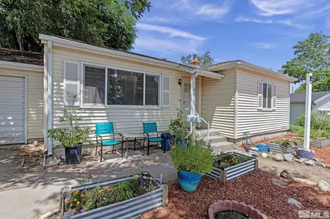 2085 Lassen Dr, Reno, NV 89503