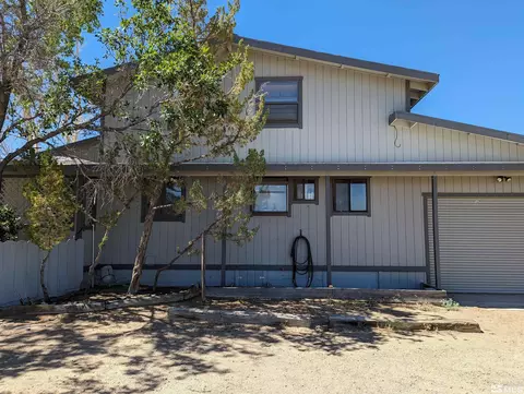 350 Break A Heart Rd, Stagecoach, NV 89429