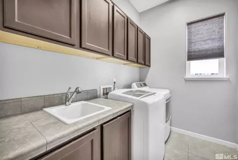 10390 Cavalry Cir, Reno, NV 89521 photo 29