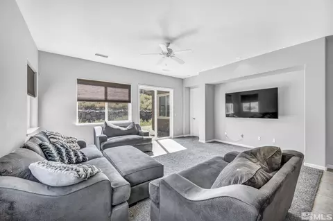 10390 Cavalry Cir, Reno, NV 89521 photo 14