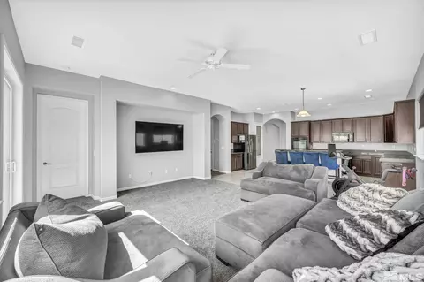 10390 Cavalry Cir, Reno, NV 89521 photo 16