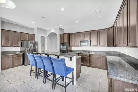 10390 Cavalry Cir, Reno, NV 89521 photo 11