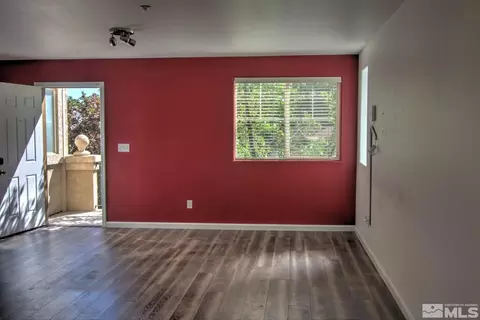 425 Holcomb Ave, Reno, NV 89502 photo 10