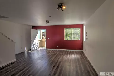 425 Holcomb Ave, Reno, NV 89502 photo 11