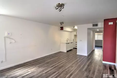 425 Holcomb Ave, Reno, NV 89502 photo 5