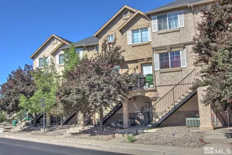 425 Holcomb Ave, Reno, NV 89502