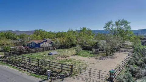 3380 Lake Shore Dr, Washoe Valley, NV 89704