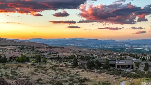6436 Masters Dr, Reno, NV 89511