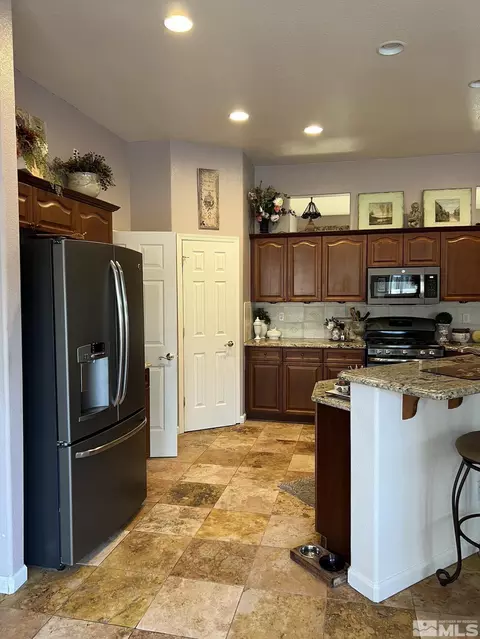 1885 Beringer Way, Reno, NV 89521 photo 7