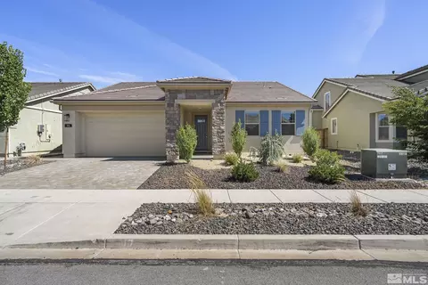 981 Silver Coyote Dr, Sparks, NV 89436