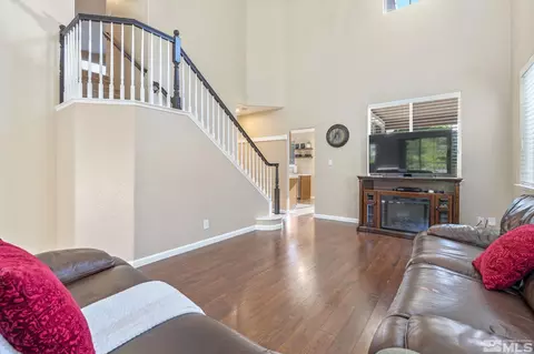 2575 Glen Eagles Dr, Reno, NV 89523 photo 3