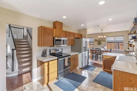 2575 Glen Eagles Dr, Reno, NV 89523 photo 5