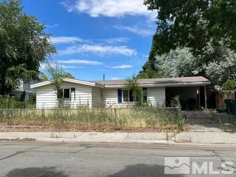 336 M St, Sparks, NV 89431