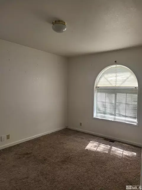 440 Michael Dr, Fallon, NV 89406 photo 5