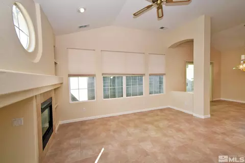 1201 Tule Dr, Reno, NV 89521 photo 8
