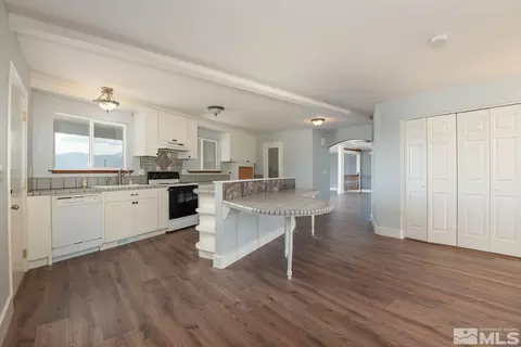 2513 E Valley Rd, Minden, NV 89423 photo 20