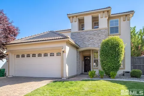 551 Needles Ct, Reno, NV 89521 photo 2