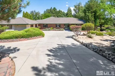 140 Cogorno Way, Carson City, NV 89703