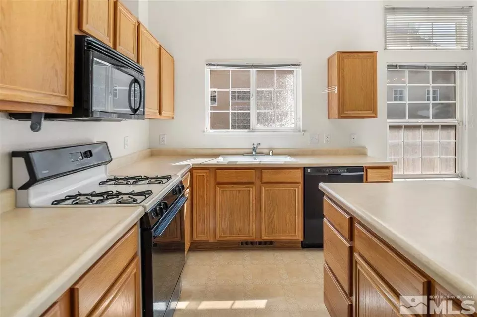  1460 Ridge Pt, Carson City, NV 89706 photo 6