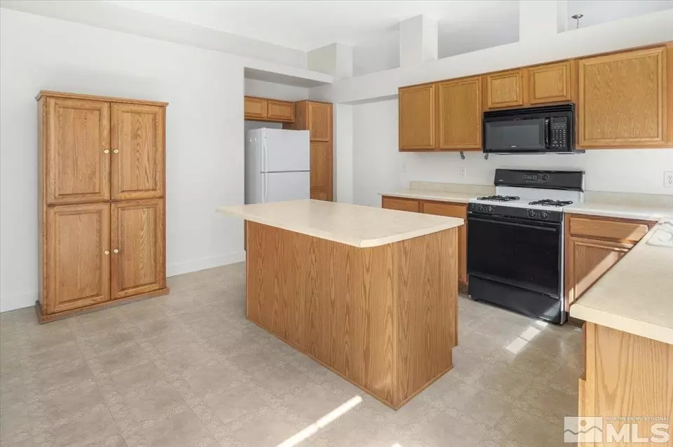  1460 Ridge Pt, Carson City, NV 89706 photo 5