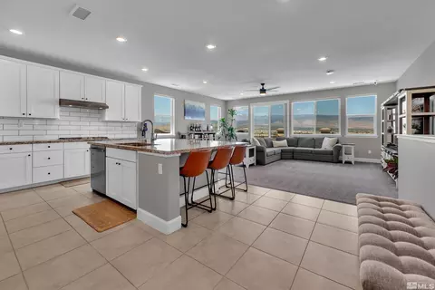 10311 Palladium Mine Dr, Reno, NV 89521