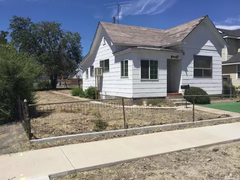 437 7th St, Sparks, NV 89431