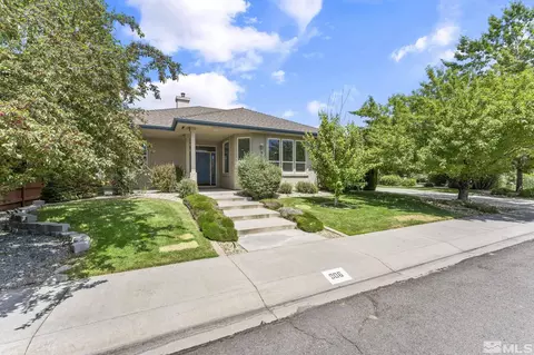 906 Sweetwater Dr, Gardnerville, NV 89460