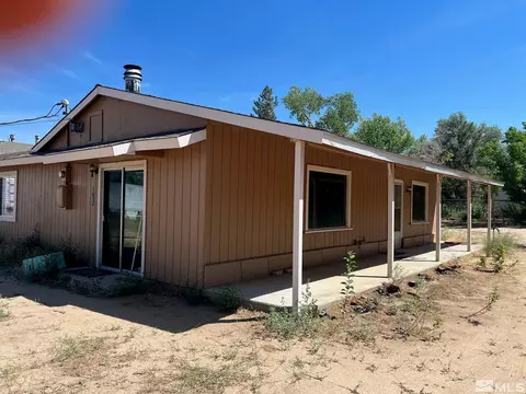 3589 Cherokee Dr, Carson City, NV 89705