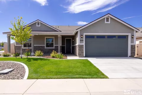 1229 Ellies Pl, Gardnerville, NV 89460