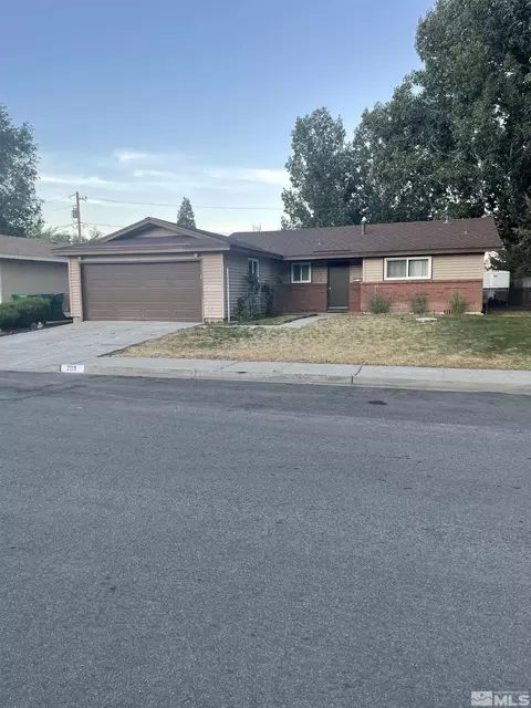 209 Hackamore Way, Carson City, NV 89701