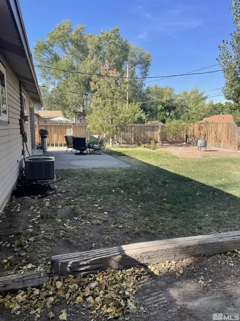 209 Hackamore Way, Carson City, NV 89701 photo 3