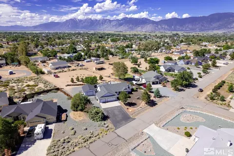1391 Jackie Ln, Minden, NV 89423