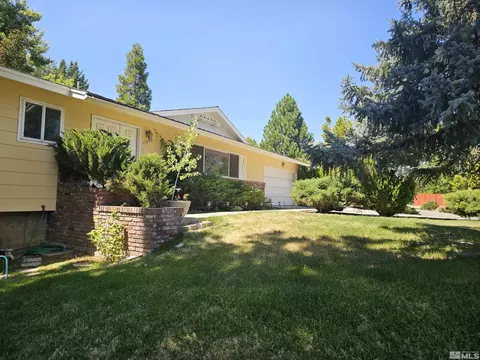 11090 Orchard Hill Dr, Reno, NV 89511