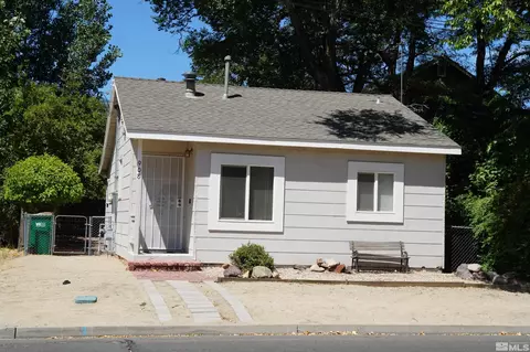 908 N Division St, Carson City, NV 89703
