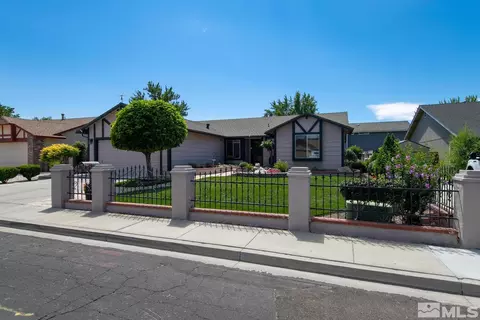 1936 Topeka Cir, Sparks, NV 89434