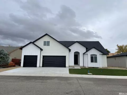5370 Marla Dr # 24, Winnemucca, NV 89445
