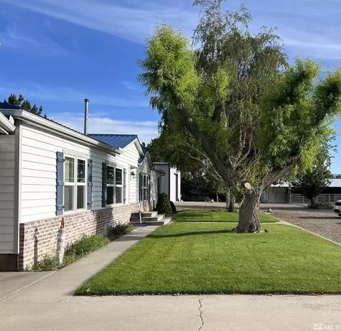 5015 S Grass Valley Rd, Winnemucca, NV 89445
