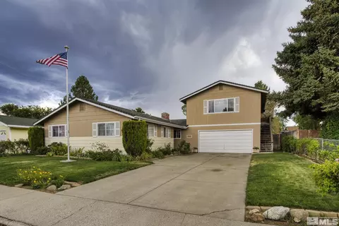 725 Jackson Way, Carson City, NV 89701
