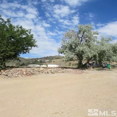 3958 Lava Ct, Wellington, NV 89444