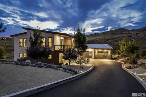 8679 Eagle Chase Trl, Reno, NV 89523