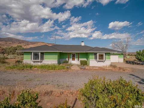 834 Spring Valley Dr, Gardnerville, NV 89410