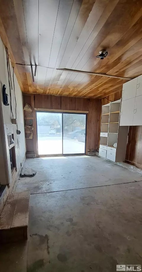 198 E Applegate Way, Carson City, NV 89706 photo 12