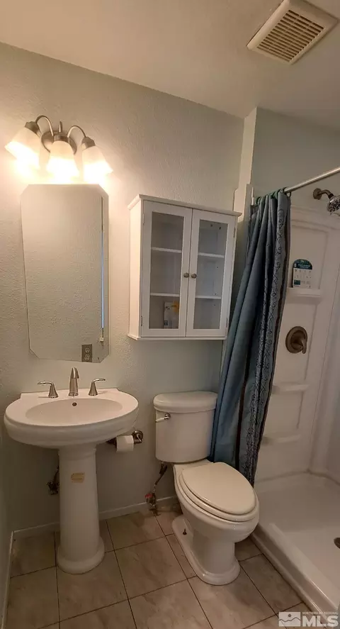 198 E Applegate Way, Carson City, NV 89706 photo 10