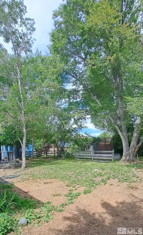198 E Applegate Way, Carson City, NV 89706 photo 19